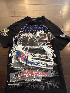 Reason Dodge Scatpack American Racing Speedway Graphic T-Shirt